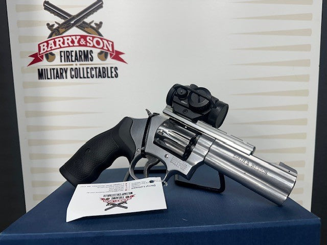 Smith & Wesson 617 .22 LR Handgun Revolver - Pre Loved