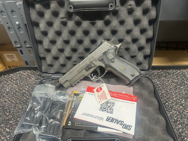 SIG SAUER - 226 LEGION OPTIC READY - 9MM